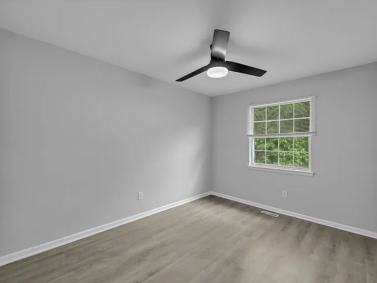817 Biltmore Dr — Photo 31