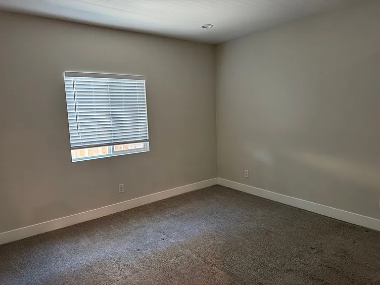 1515 T St — Photo 6