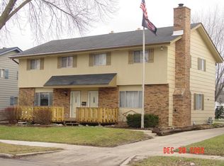 4928 N 106th St, Milwaukee, WI 53225