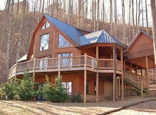 110 Point Of View Rd, Blue Ridge, GA 30513