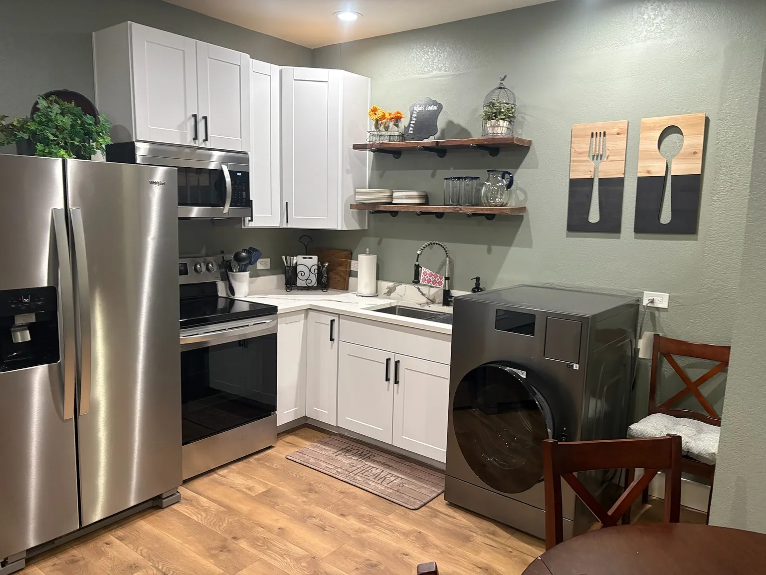 1 bed, 5054 sqft, $2,300 — Photo 4