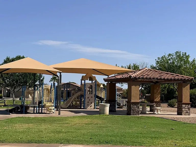 40750 W Colby Dr — Photo 24