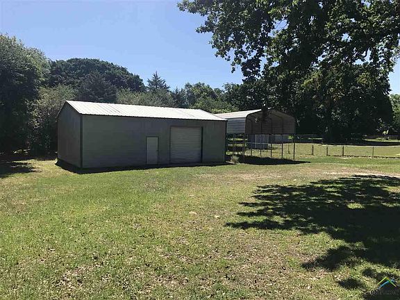 4th image of 172 County Road 2438