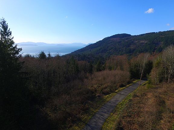 3rd image of Nhn Mountain Dr