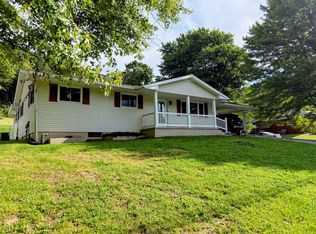 828 Dry Creek Rd, Clearfield, KY 40313