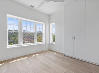 1580 Beacon St Unit Penthouse 1, Brookline, MA 02446