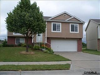 1st image of 4111 N 169th St