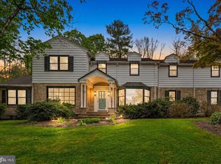 1621 Howard Ave, Pottsville, PA 17901
