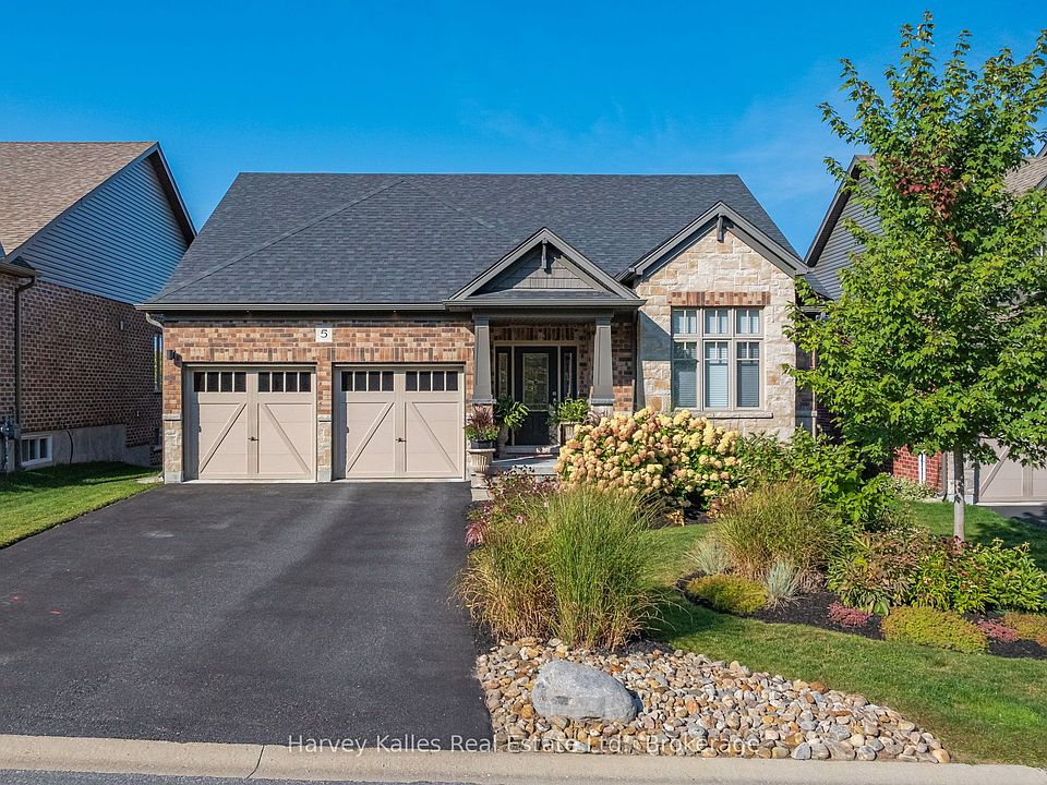 1st image of 5 Braeside Cres