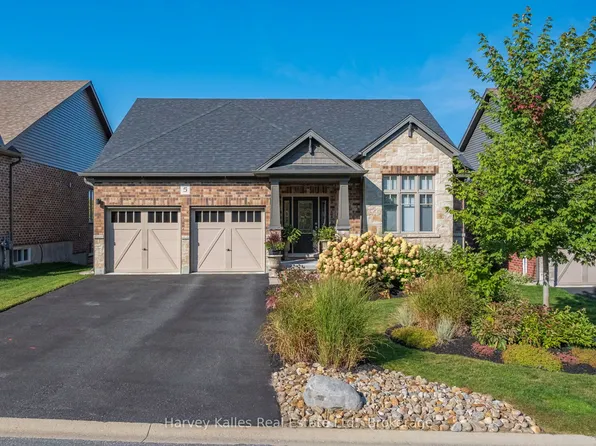 5 Braeside Cres, Huntsville, ON P1H 0C5