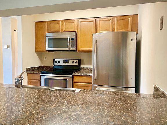 2nd image of 1109 Castle Harbour Way Unit 2A