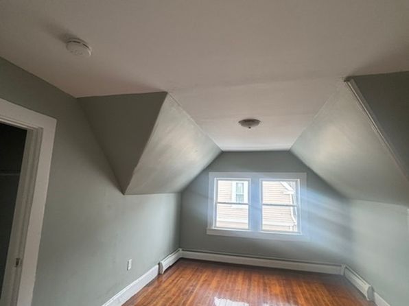 94 Thetford Ave APT 2