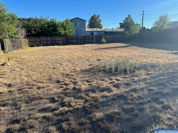 208A Pine St, Bayard, NM 88023