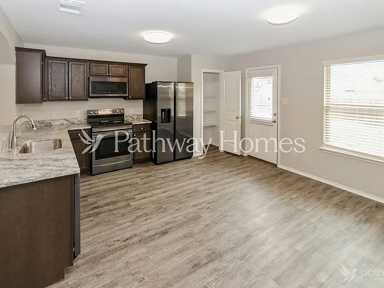 206 Gallop Ct — Photo 6