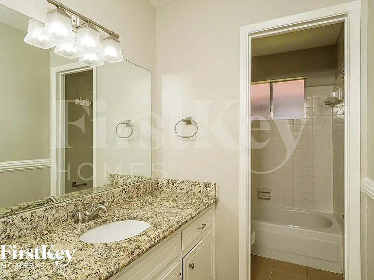 4611 White Cloud Ln — Photo 13