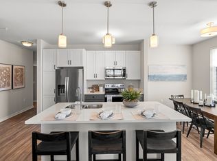 Seasons at Grafton, Grafton, WI 53024