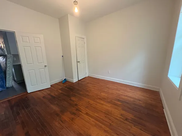 1839 Park Place image 8 of 13