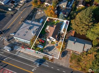 11061 16th Ave SW, Seattle, WA 98146