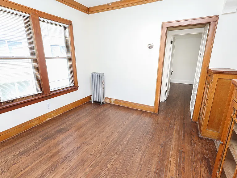 Pleasant Avenue Apartments — Photo 22