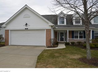 283 Heather Ln, Eastlake, OH 44095