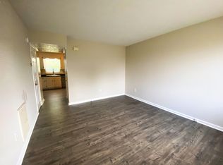 1206 Stayman Ave APT A, Waynesboro, VA 22980