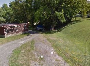 4 Shannon Ave, Cohoes, NY 12047