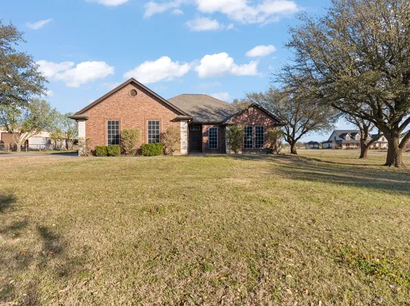 3578 Woodard Ave, Cleburne, TX 76033