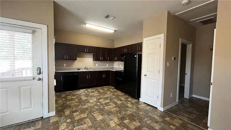 1 bed, 540 sqft, $895 — Photo 4
