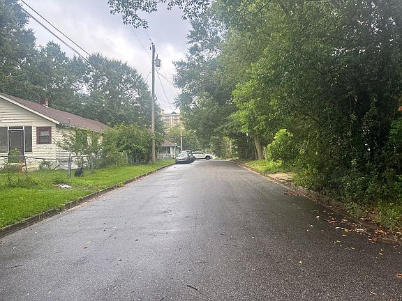 4th image of 368 Cohron St
