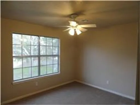 31107 Alice Ln, Tomball, TX 77375