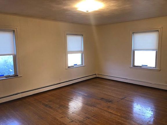 5th image of 120-126 Norwood Ave