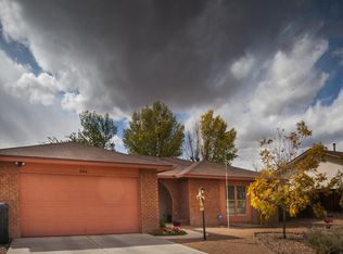 2008 Western Hills Dr NE, Rio Rancho, NM 87124