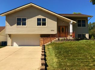 5764 Ring Ct, Hanover Park, IL 60133