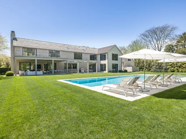 83 Atlantic Ave, Amagansett, NY 11930