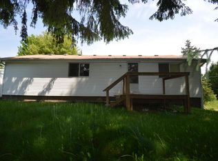 50864 Maple Island Rd, Dowagiac, MI 49047