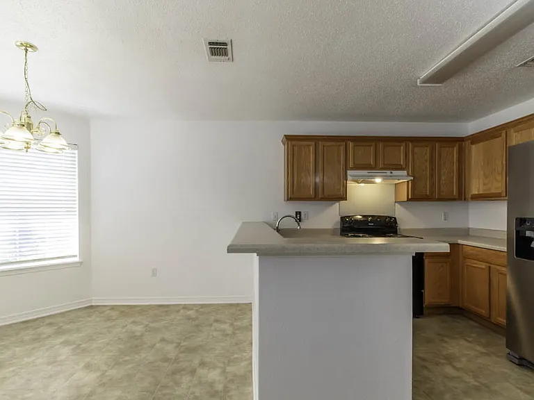 11107 Dede Dr — Photo 9
