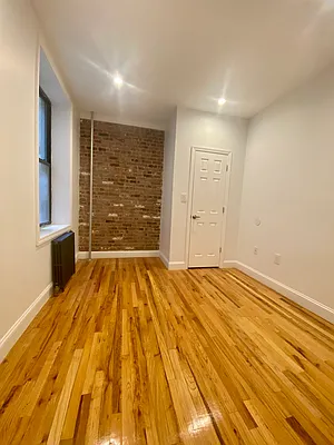 Rented by Hagstrom Management Inc | media 7
