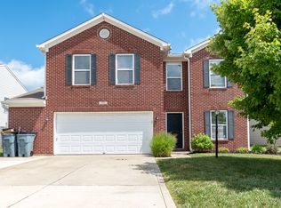 132 Parkview Dr, Danville, IN 46122