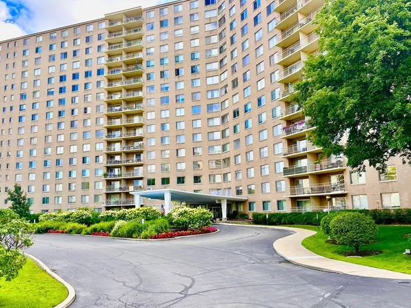 7061 N Kedzie Ave Suite 1511, Chicago, IL 60645