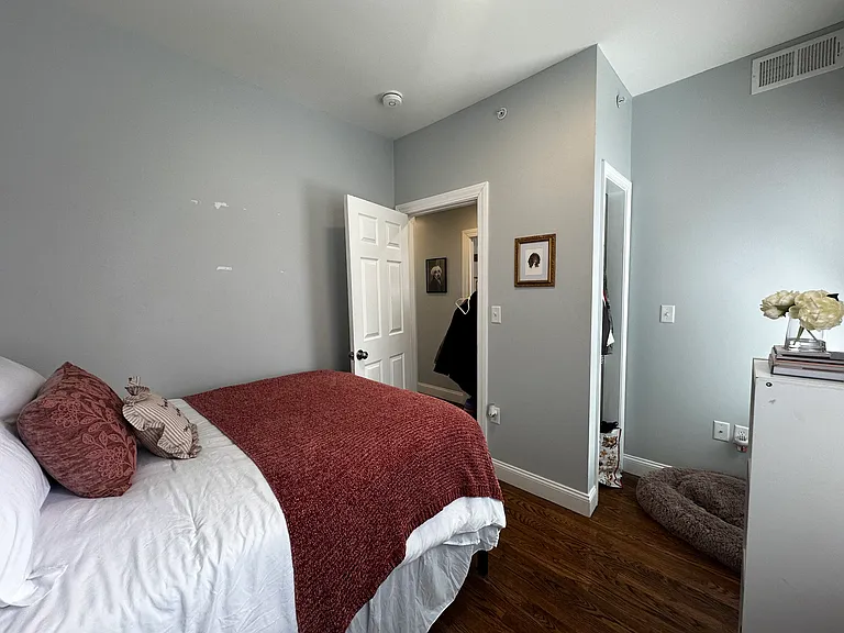 109 Endicott St #2 — Photo 6