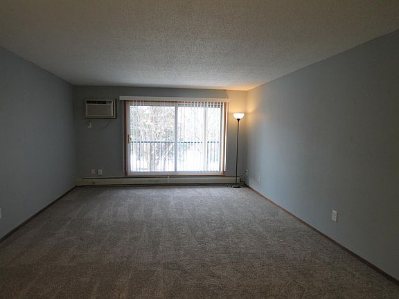 3rd image of 3155 Coachman Rd APT 308