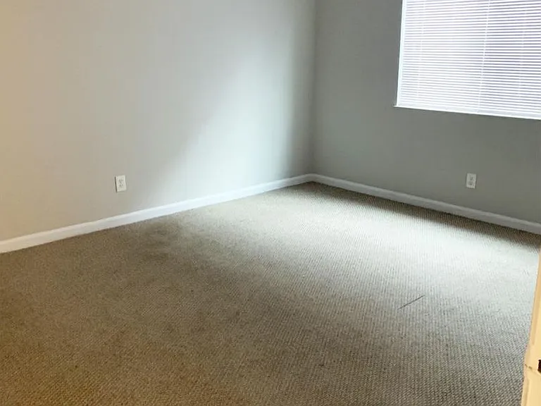 525 Lowell Ave — Photo 43