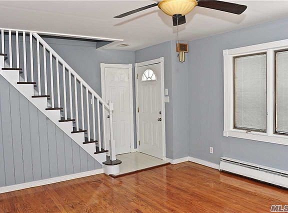 3rd image of 121 Tremont Ave