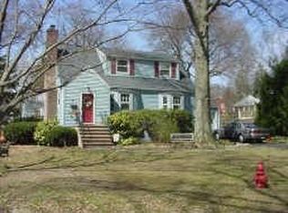 11 Maple Way, Mountain Lakes, NJ 07046