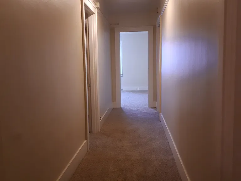 208 N Tacoma Ave #6 — Photo 3