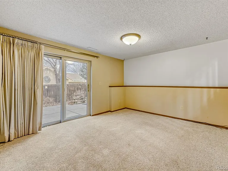 3354 S Kendall St — Photo 9