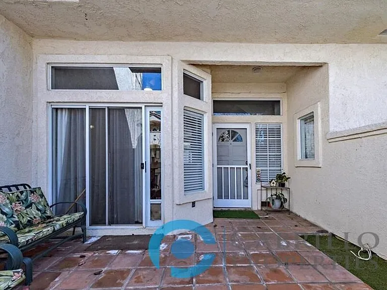 11280 Portobelo Dr — Photo 23