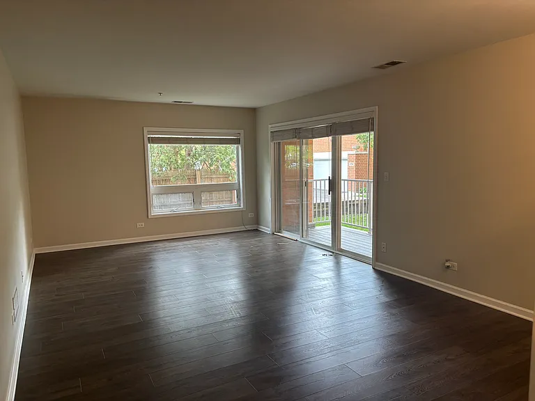 1635 N Milwaukee Ave #103 — Photo 10