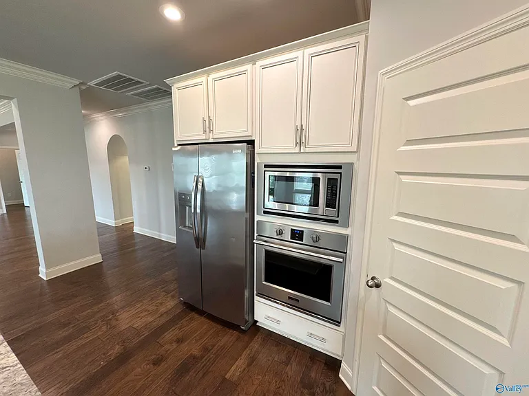 4323 Flint Dr SE — Photo 9