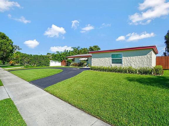 5th image of 416 Lighthouse Dr